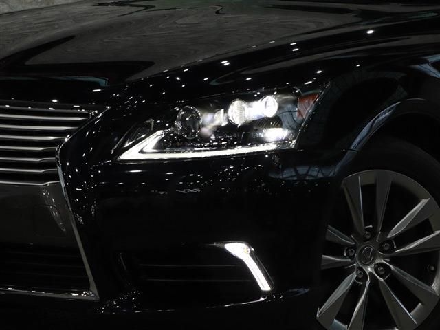 Lexus LS 2014-10 8413-8