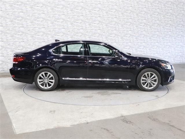 Lexus LS 2014-10 8413-6