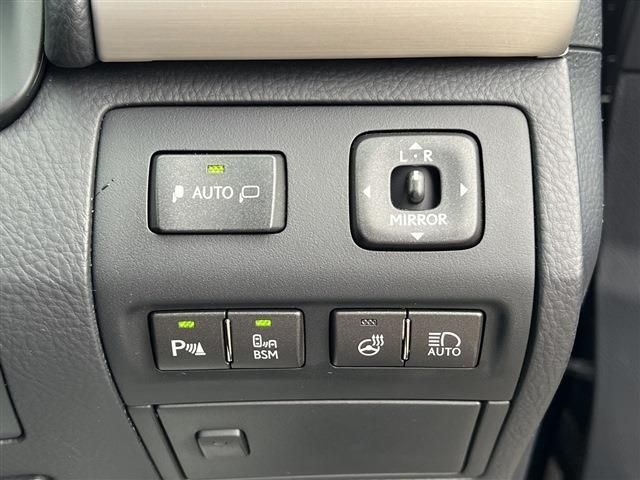 Lexus LS 2014-10 8413-12