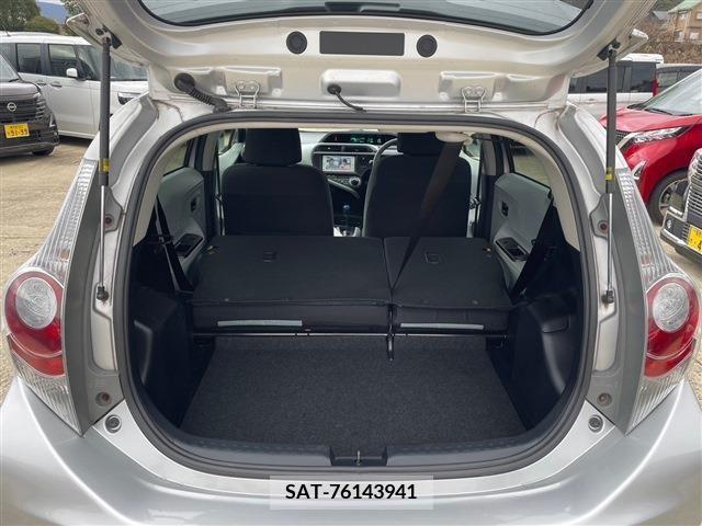 Toyota AQUA 2013-01 214482-7