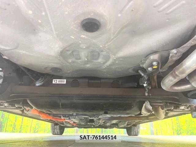 Toyota AQUA 2018-06 216736-19