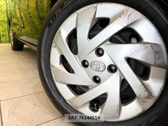 Toyota AQUA 2018-06 216736-13