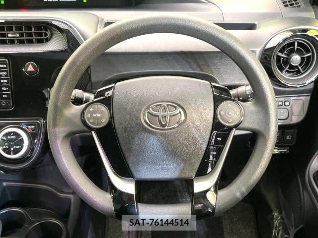 Toyota AQUA 2018-06 216736-11