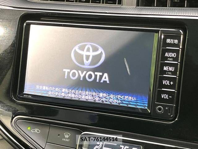 Toyota AQUA 2018-06 216736-3