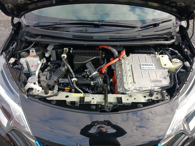 Nissan NOTE 2017-02 195602-24