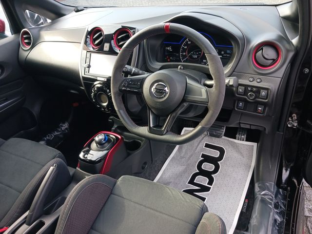 Nissan NOTE 2017-02 195602-10