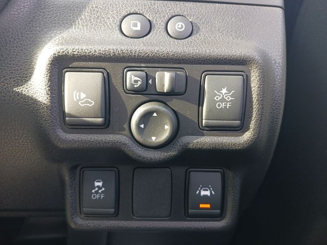 Nissan NOTE 2017-02 195602-17