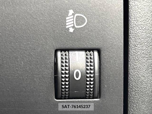 Mazda DEMIO 2010-02 301823-7