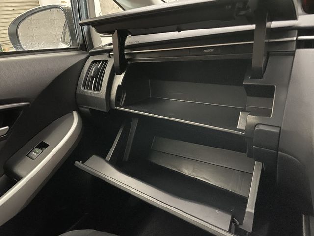 Toyota PRIUS 2014-09 181718-27