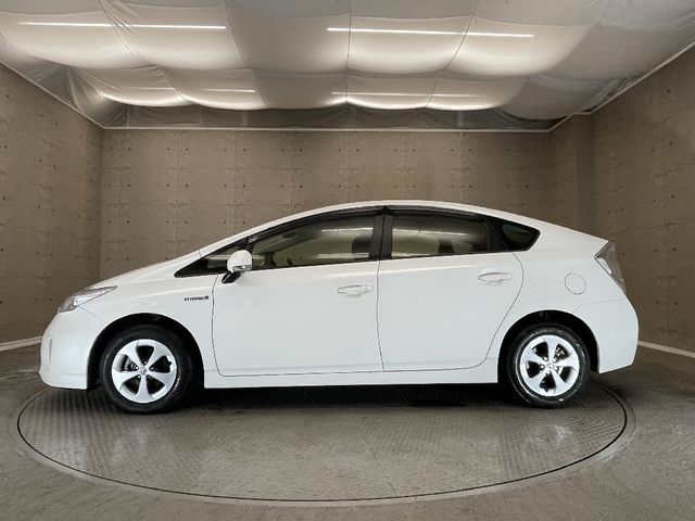 Toyota PRIUS 2014-09 181718-14