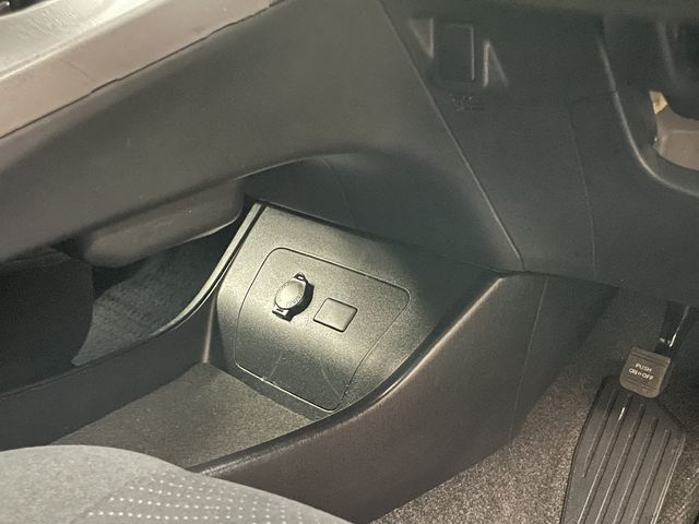 Toyota PRIUS 2014-09 181718-26
