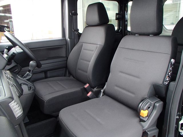 Honda N-VAN 2022-10 15106-9