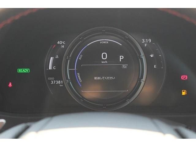 Lexus UX 2019-03 5340-19