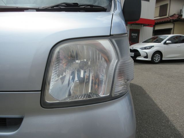 Daihatsu HIJET CARGO 2015-01 12648-16