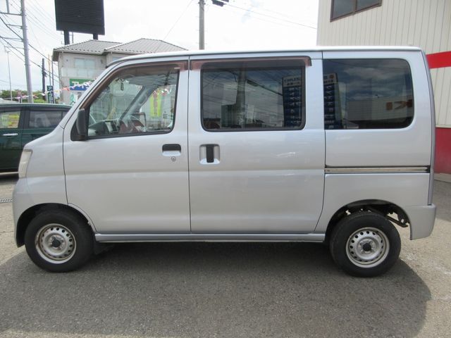 Daihatsu HIJET CARGO 2015-01 12648-6