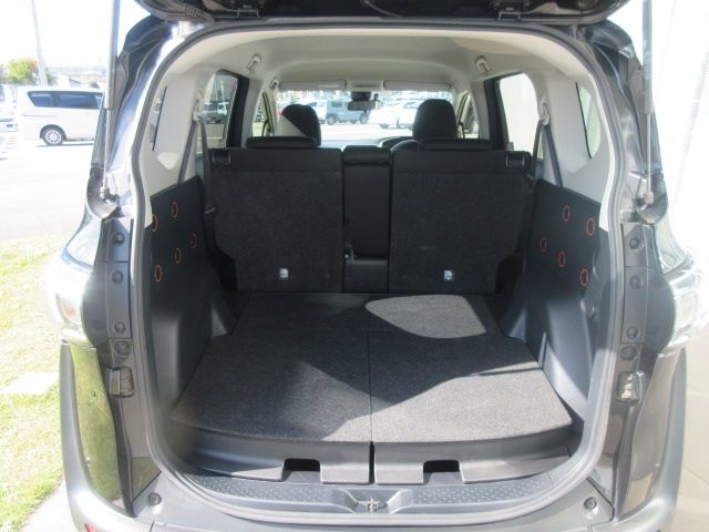 Toyota SIENTA 2019-01 15610-8