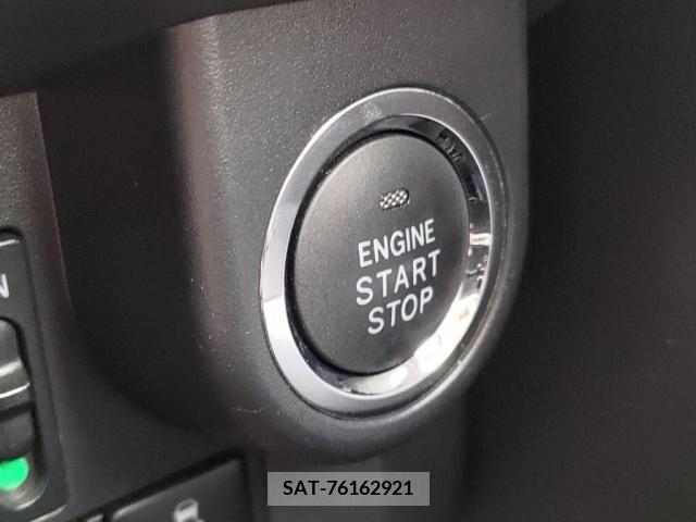 Toyota ROOMY 2018-09 311086-12