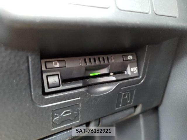 Toyota ROOMY 2018-09 311086-19