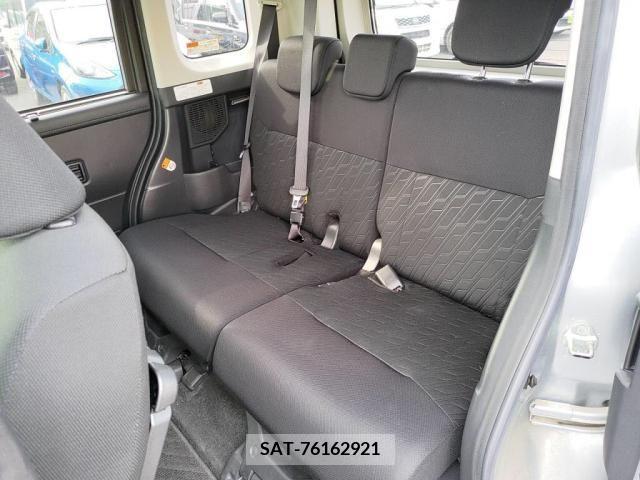 Toyota ROOMY 2018-09 311086-22