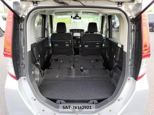 Toyota ROOMY 2018-09 311086-26
