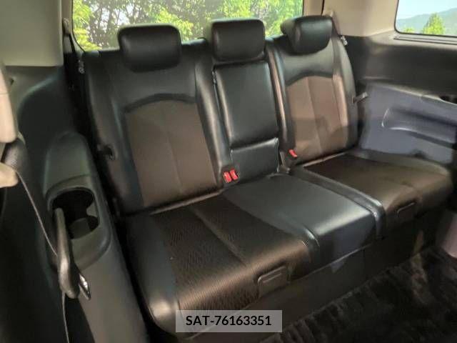Nissan ELGRAND 2015-01 329008-10
