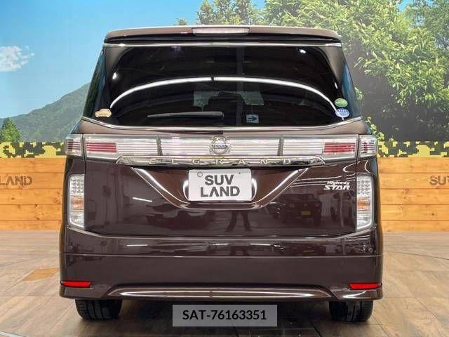 Nissan ELGRAND 2015-01 329008-15