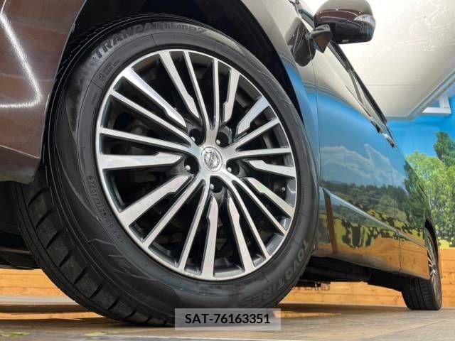Nissan ELGRAND 2015-01 329008-13