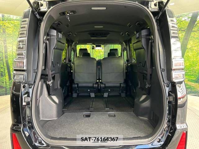 Toyota VOXY 2021-06 288848-11