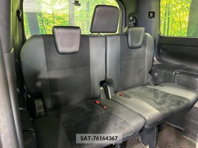 Toyota VOXY 2021-06 288848-10