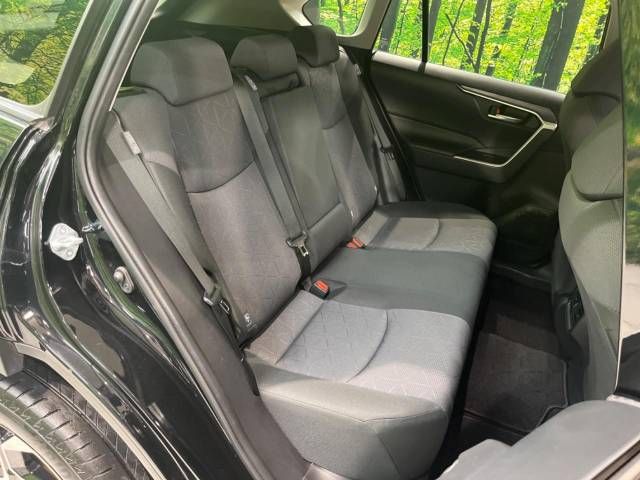 Toyota RAV4 2021-08 188714-9