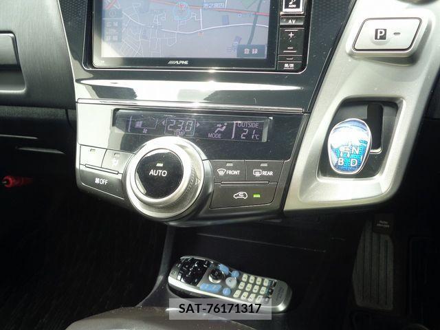 Toyota PRIUS ALPHA 2015-07 322178-14