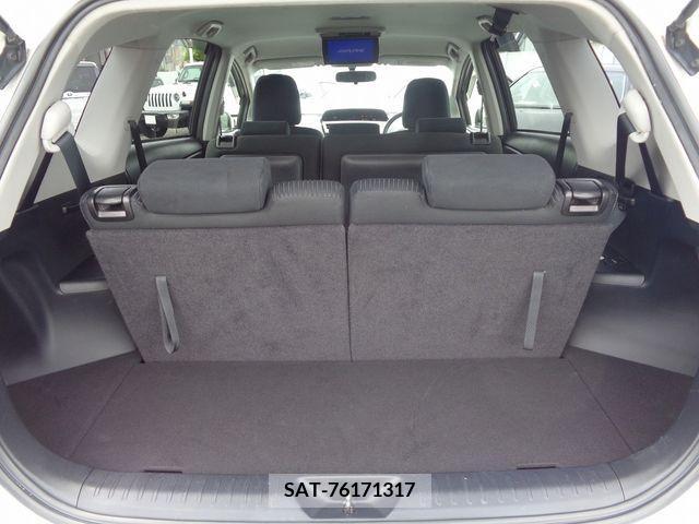 Toyota PRIUS ALPHA 2015-07 322178-7