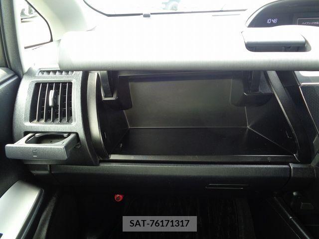 Toyota PRIUS ALPHA 2015-07 322178-19