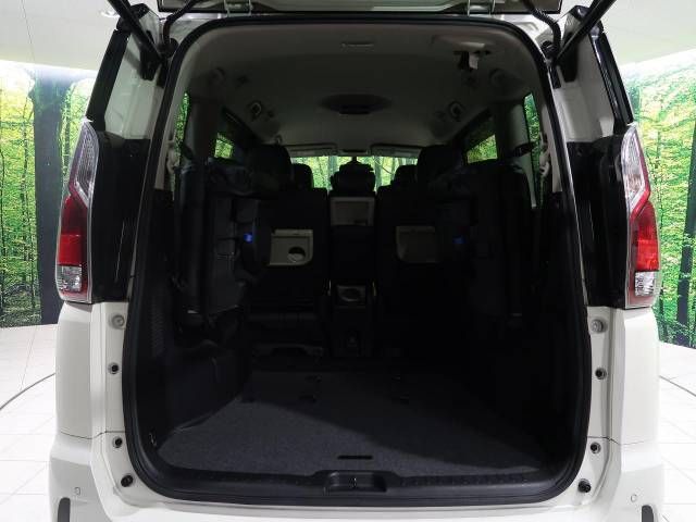 Nissan SERENA 2017-09 4715-13