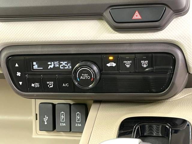 Honda N BOX 2018-05 185043-7