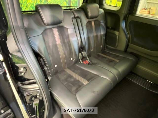 Honda N BOX CUSTOM 2019-10 307220-9