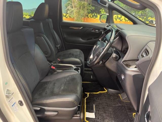 Toyota VELLFIRE 2017-01 24125-8