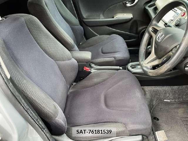 Honda FIT HYBRID 2011-08 360249-3