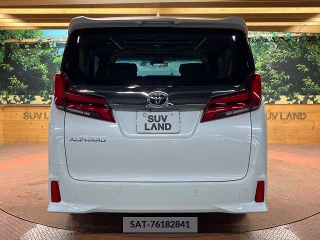 Toyota ALPHARD 2022-03 343597-18