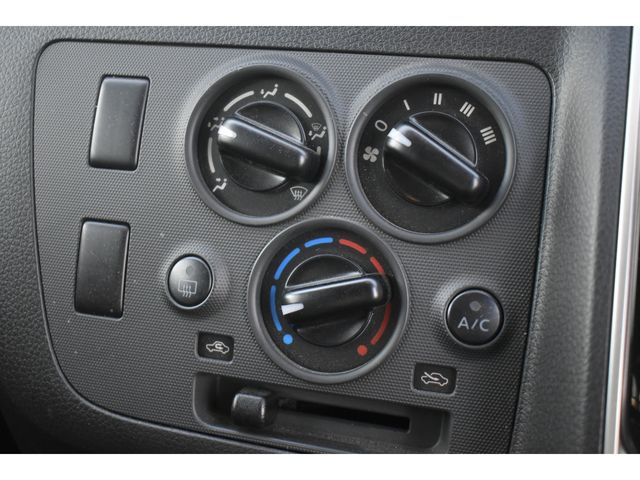 Nissan NV350 Caravan 2022-05 181956-8