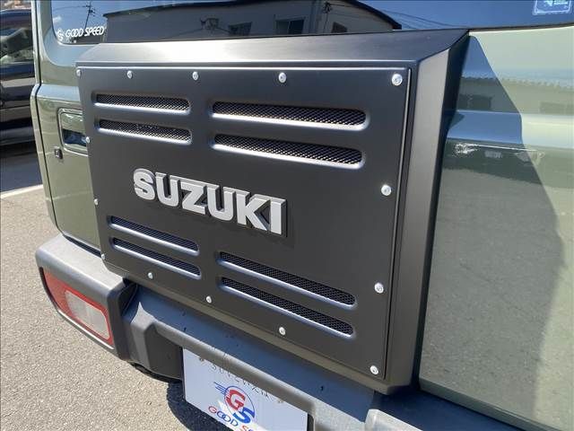 Suzuki JIMNY 2018-07 22659-14
