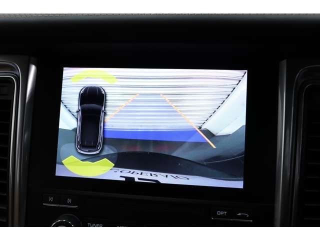 Porsche MACAN 2017-08 24901-11