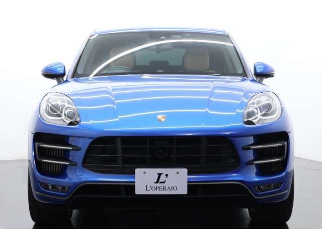 Porsche MACAN 2017-08 24901-1