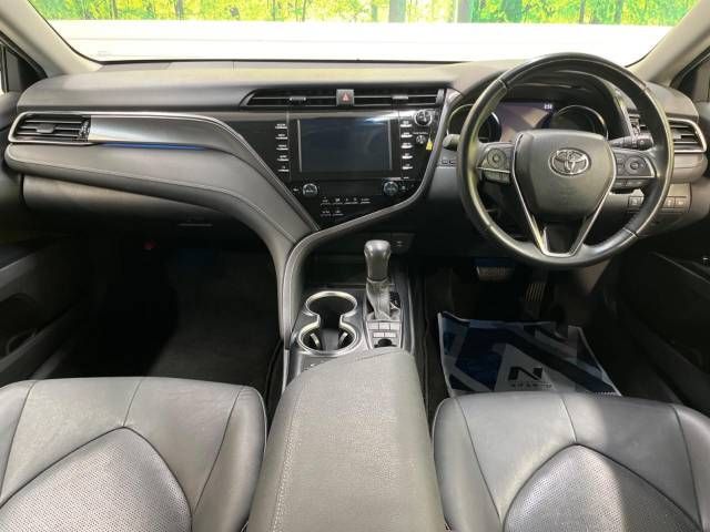 Toyota CAMRY HYBRID 2019-03 196191-1