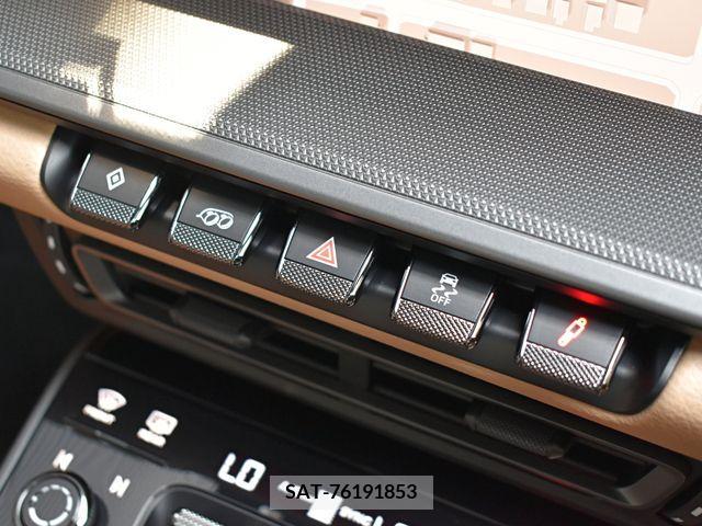 Porsche 911 2020-04 320023-11