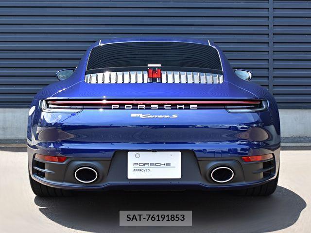 Porsche 911 2020-04 320023-4