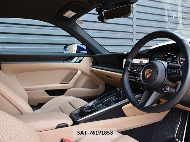 Porsche 911 2020-04 320023-13