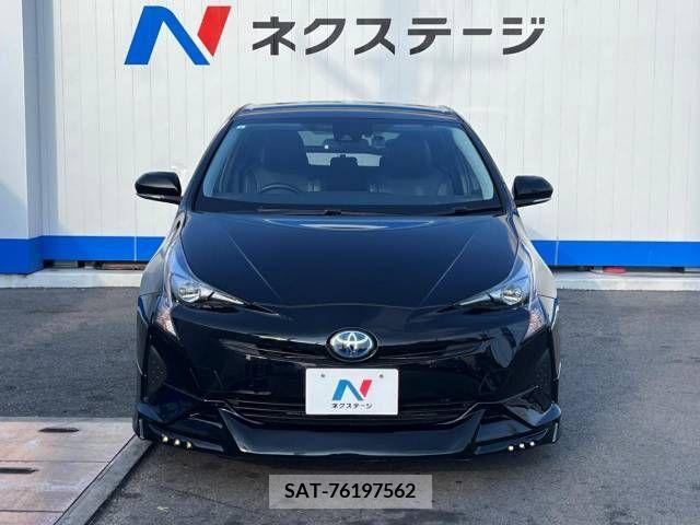 Toyota PRIUS 2016-11 322288-14