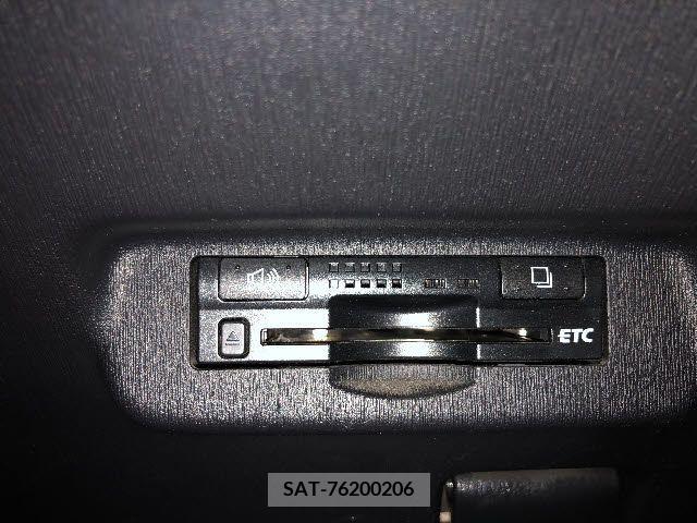 Toyota PRIUS 2012-02 217643-17