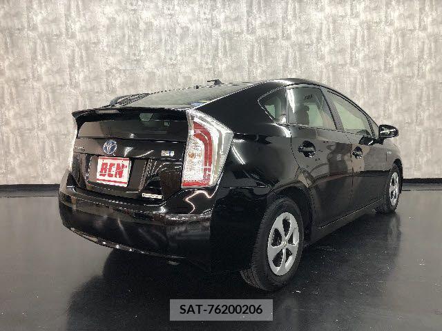Toyota PRIUS 2012-02 217643-2